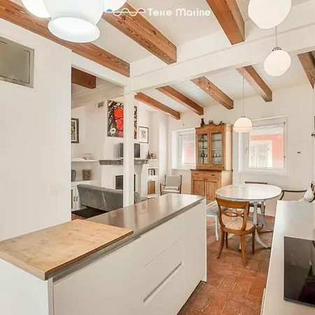 Luxury Penthouse, Terre Marine Apartman Lerici