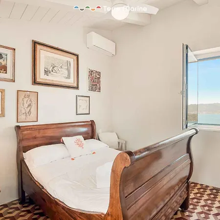 Апартаменты Luxury Penthouse, Terre Marine *