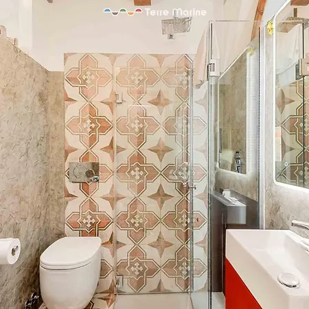 Luxury Penthouse, Terre Marine *